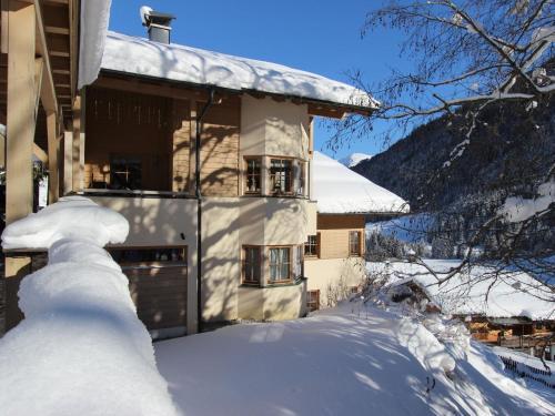 Holiday Home Chalet Hinterlengau 2
