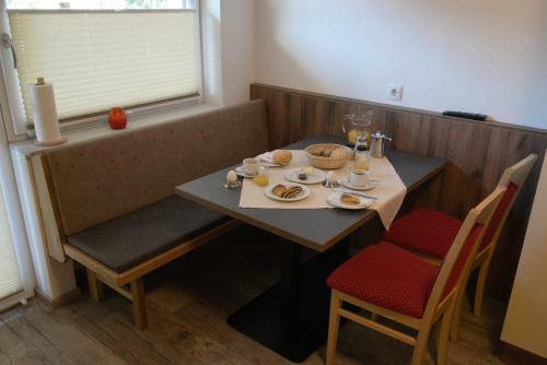 Hostal Apart Felsenhof