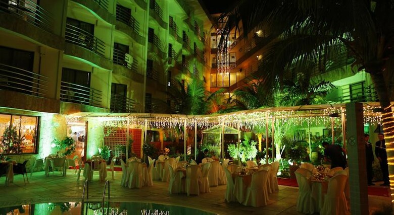 Esmeralda Praia Hotel