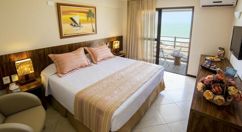 Esmeralda Praia Hotel