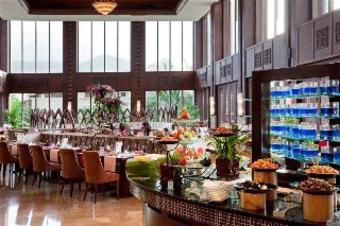 Pullman Yalong Bay Hotel & Resort Sanya