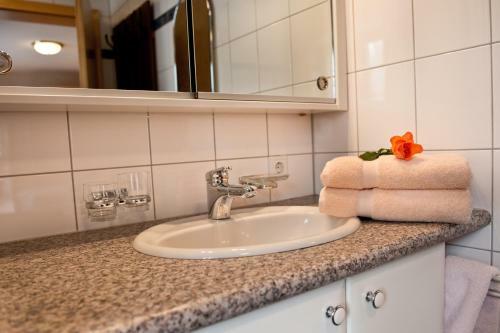 Hostal Alpengasthaus Muntafuner St�bli