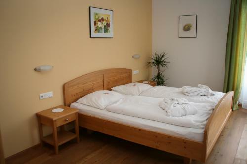 Bed & Breakfast G�ste- Und Vitalhaus Sauer