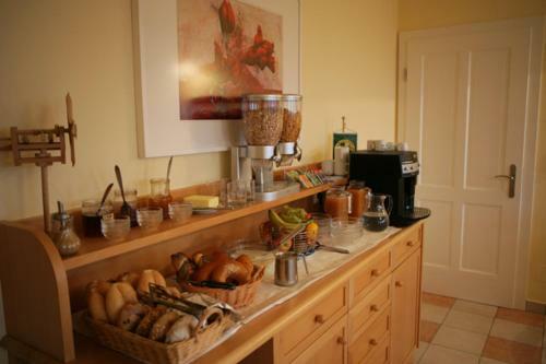 Bed & Breakfast G�ste- Und Vitalhaus Sauer