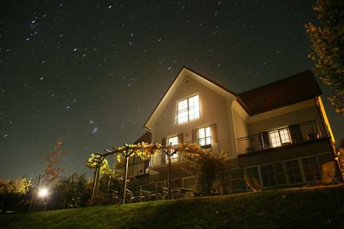 Bed & Breakfast G�ste- Und Vitalhaus Sauer