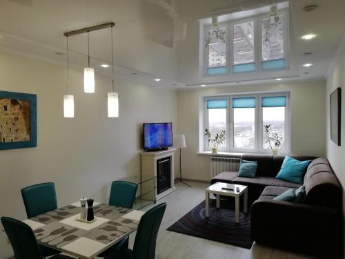 Apartment Kirova 122