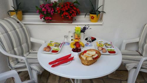 Apartments Deni