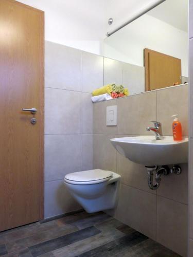 Apartment Center 2