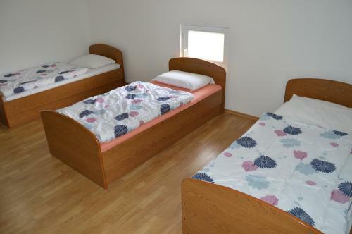 Bed & Breakfast Rooms Modana
