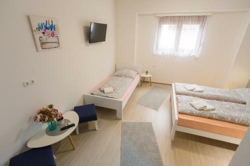 Hostal Guest House Stari