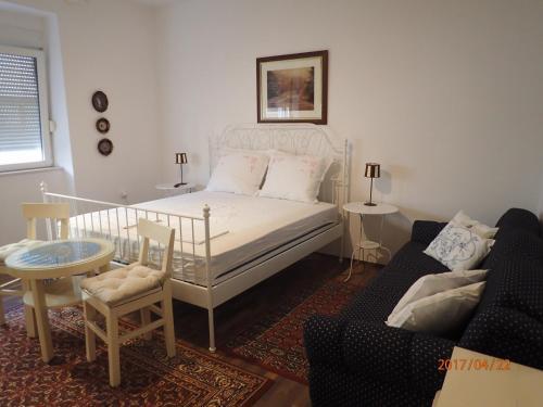 Hostal Apartments & Rooms Little Rock