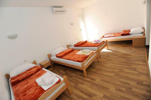 Hostal Pansion Turudi?
