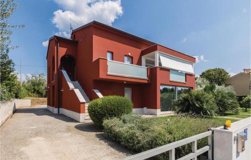 Two-bedroom Apartment Novigrad 05