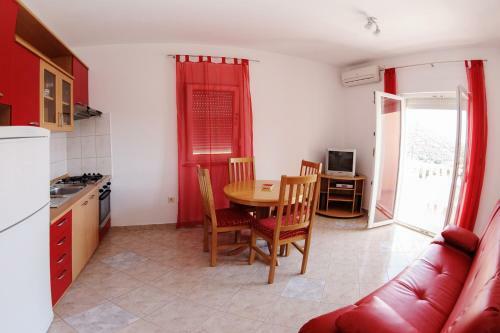 Darijan Apartments