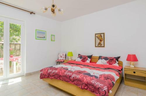 One-bedroom Apartment In Orebic IV