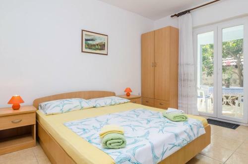 One-bedroom Apartment In Orebic IV