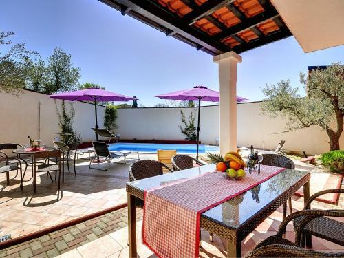 Holiday Home Bubi