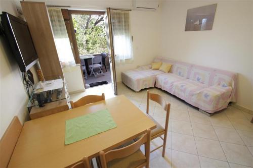 One-bedroom Apartment Crikvenica 47