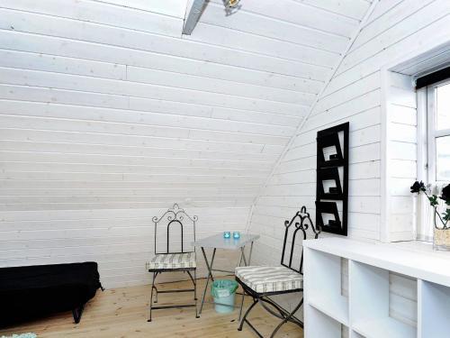 Two-bedroom Holiday Home In Juelsminde 9