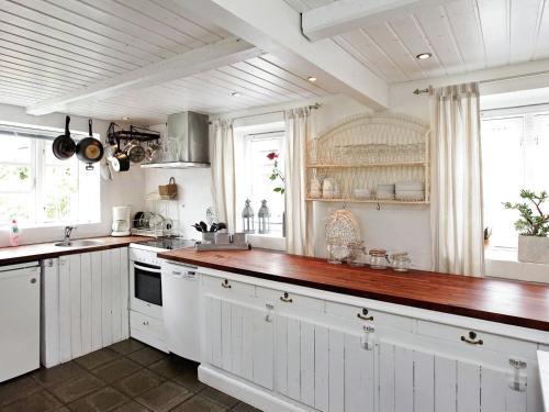 Two-bedroom Holiday Home In Juelsminde 9