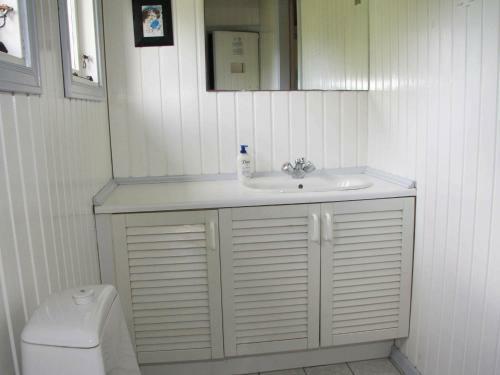 Five-bedroom Holiday Home In Fjerritslev