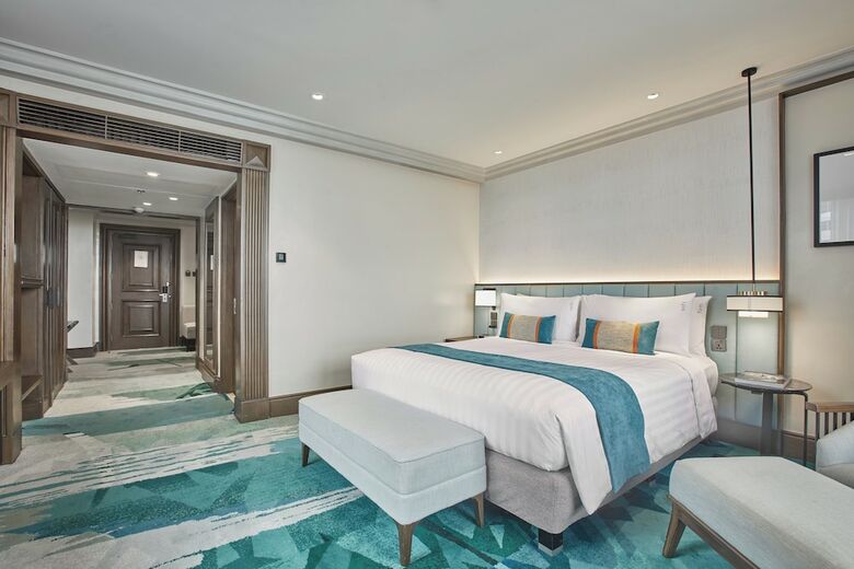 Hotel Holiday Inn Galleria Manila