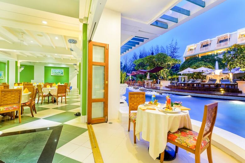 Hotel Andaman Seaview