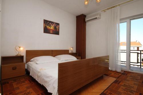 Apartment Baska Voda 6773a