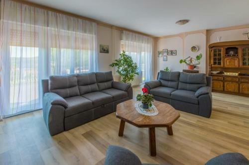 Three-bedroom Apartment In Crikvenica XII