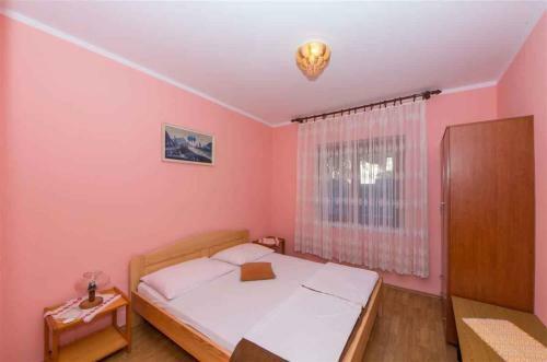 Three-bedroom Apartment In Dramalj V