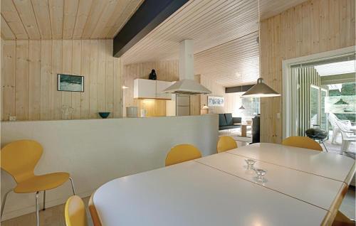 Holiday Home Fj�lstaunijn Nex�