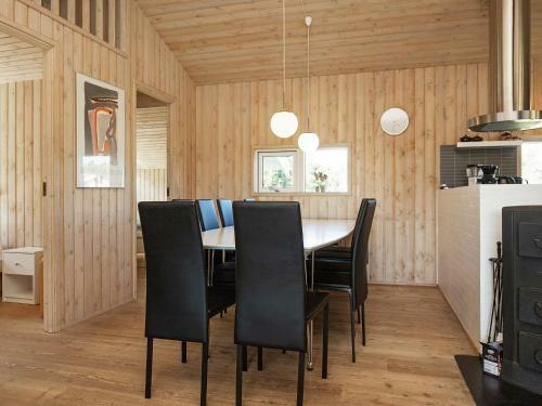 Four-bedroom Holiday Home In Thisted 16
