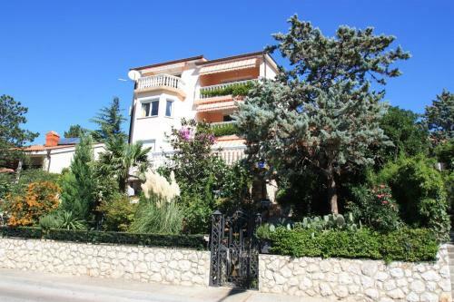 Two-bedroom Apartment Crikvenica 43