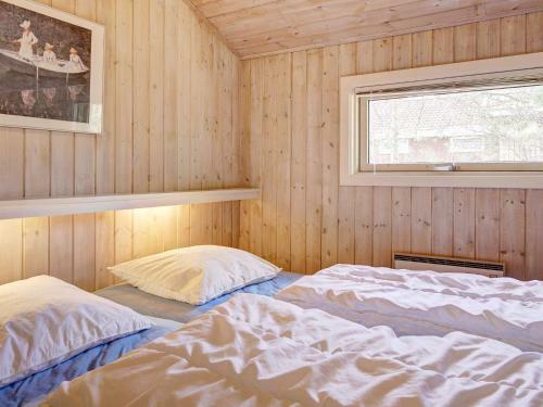 Five-bedroom Holiday Home In Nex� 2