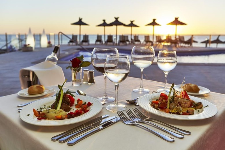 Universal Hotel Cabo Blanco - Adults Only