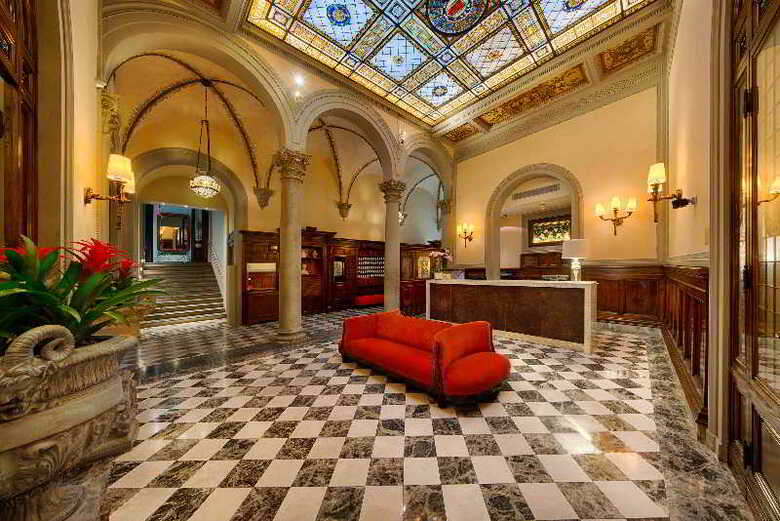 Hotel NH Collection Firenze Porta Rossa