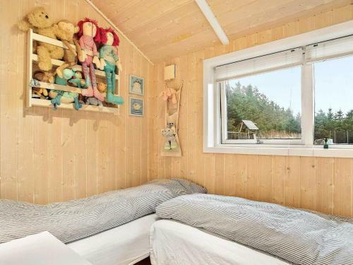 Four-bedroom Holiday Home In L�kken 10