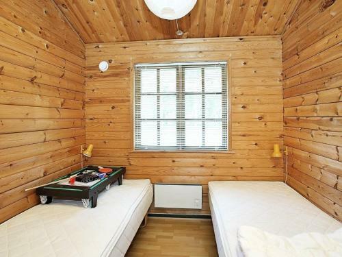 Three-bedroom Holiday Home In �lb�k 41