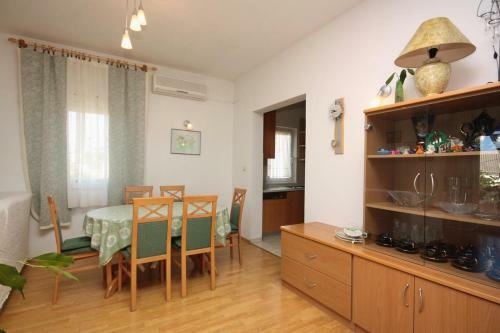 Apartments By The Sea Barbat (rab) - 5005