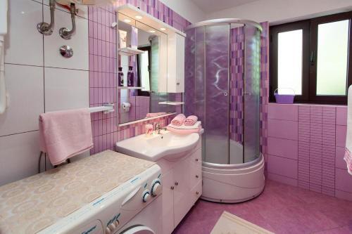 Apartment Jadranovo 2377c