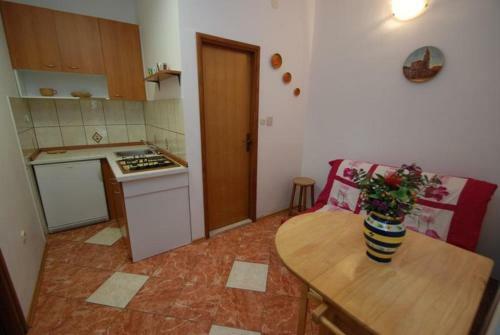 Apartments By The Sea Zaostrog (makarska) - 2663