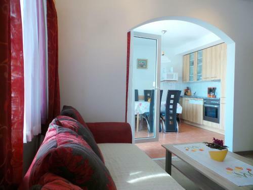 Jadranovo Apartment 5