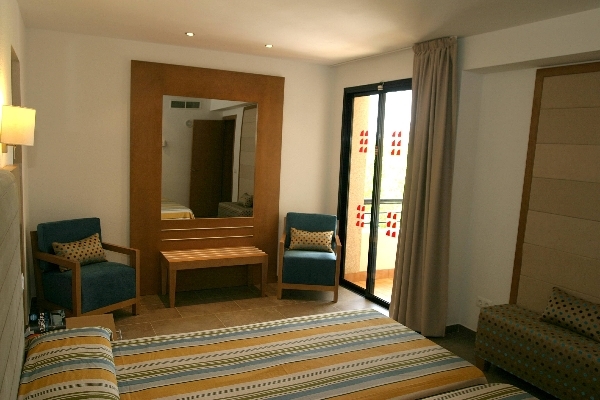 Bahia Pollensa Aparthotel