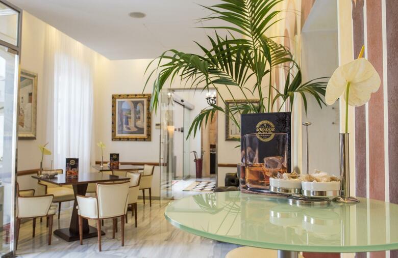 Hotel Mirador De Dalt Vila