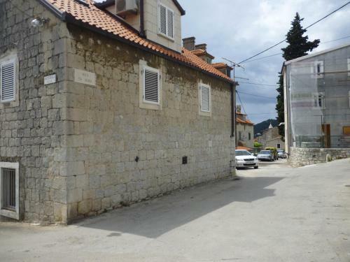 Apartments Ponistra