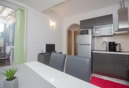 Two-bedroom Apartment In Rabac II