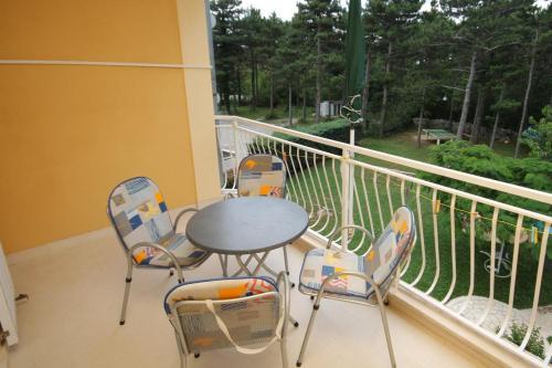 Apartment Jadranovo 5521b