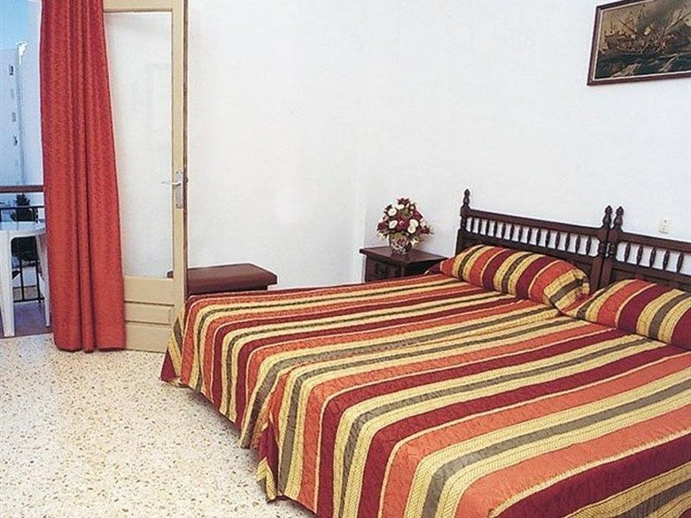 Hotel Hostal Residencia Mayol