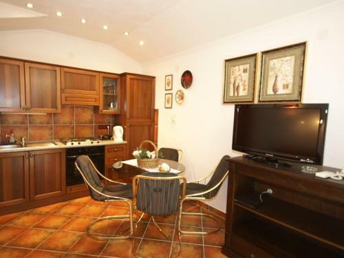 Apartment Villa Dora 1