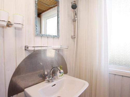 Two-bedroom Holiday Home In �lb�k 8